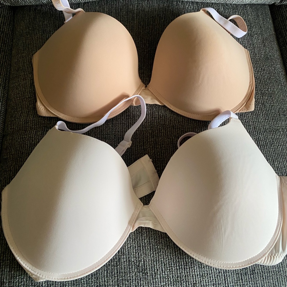 Two Steve Madden push up bras soft pink and beige bundle